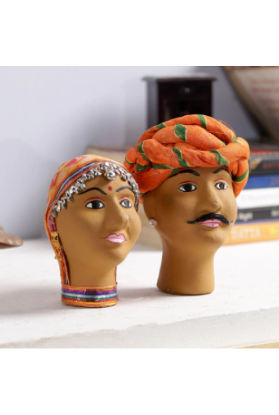 Solid Wood Figurines Set of 2 Solid Wood Figurines Set of 2